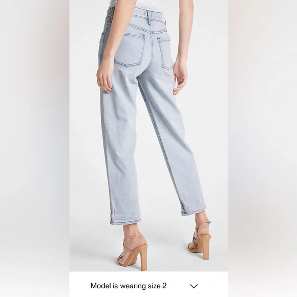 Express Mid Rise Blue Tinted Boyfriend Jeans Size 8L (worn once) - Picture 2 of 7